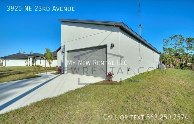 3925 NE 23 AVE