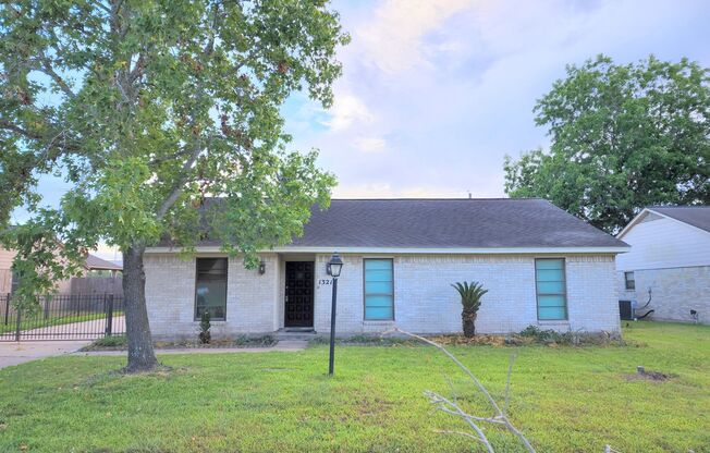 13215 FRANK LN