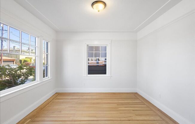 2134 Clinton Ave - 2 bedroom | 1 bathroom