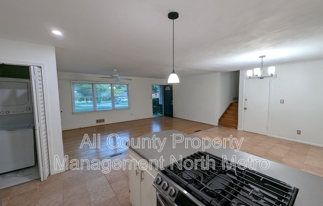 4098 IDLEVALE DR