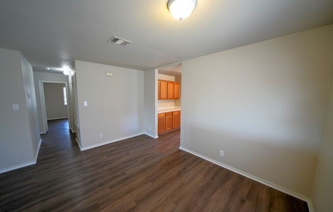 3 beds, 2 baths, $1,595