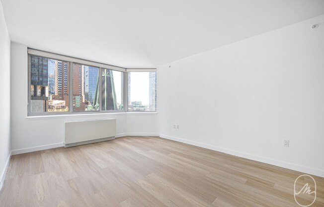 1 bed, 1 bath, $5,200, Unit 19G