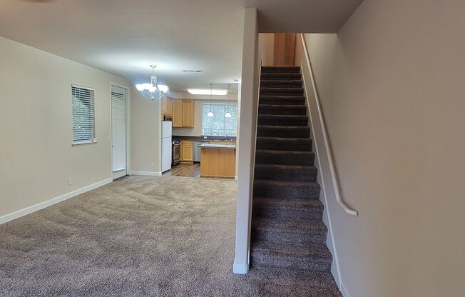 2 beds, 2.5 baths, $2,095, Unit #8101