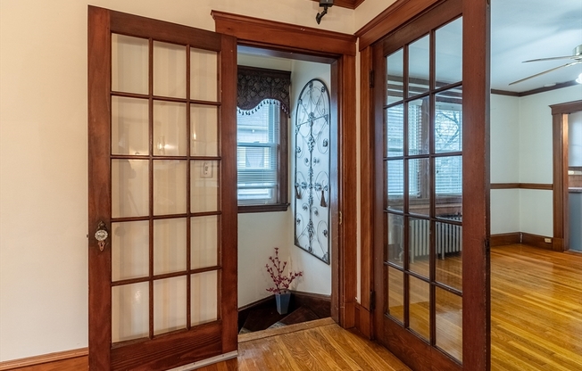 3 beds, 1 bath, 1,182 sqft, $2,800, Unit 1