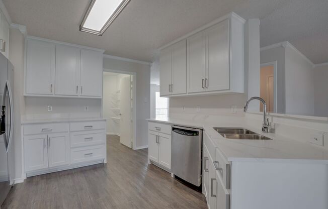 Keller ISD- 4 BR, 2 1/2 BTH in Heritage Glen