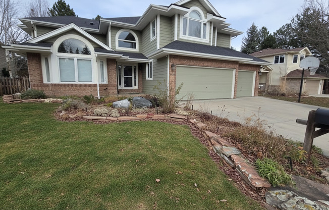 7 bedroom 5 Bath Home In Desirable Boulder Location - Partially Furnished - 6 Month Lease Only