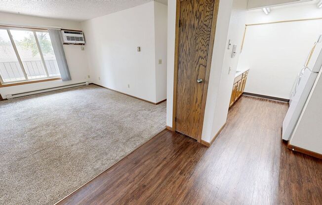 Gateway Circle Apartments