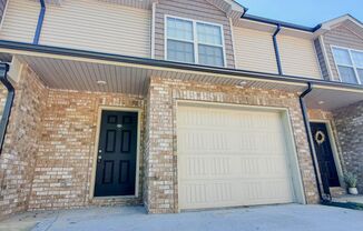 Two Bedroom with Garage on Exit 11!
