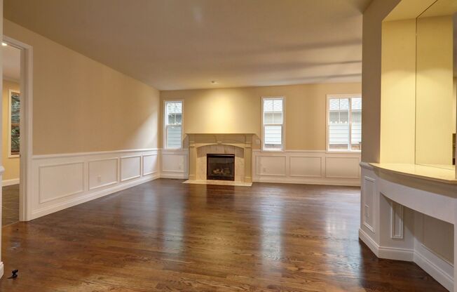 Redmond Ridge 4 bedroom