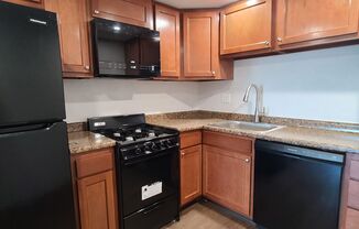 10 N MEADOWCROFT AVE