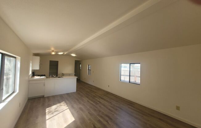 2 beds, 2 baths, 1,000 sqft, $2,595, Unit Unit BACK