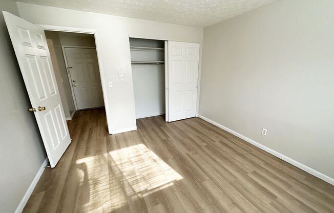 1 bed, 1 bath, 560 sqft, $825, Unit 611-04