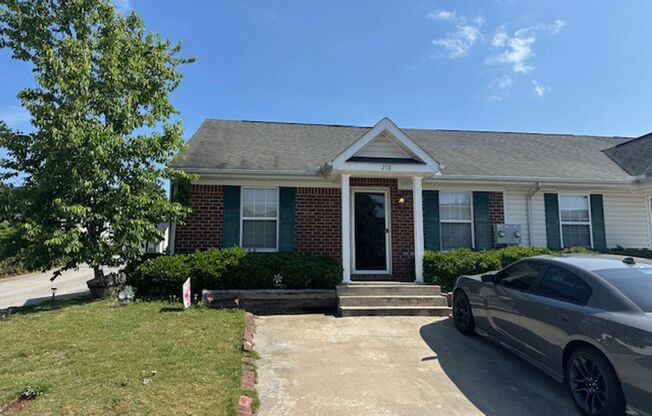 Beautiful 2 BR, 2 BA end-unit townhome in Columbia County