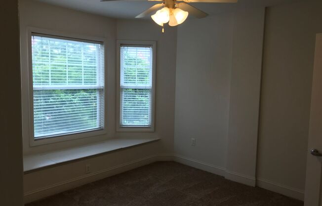 2 beds, 2 baths, 840 sqft, $1,875, Unit 4-0306