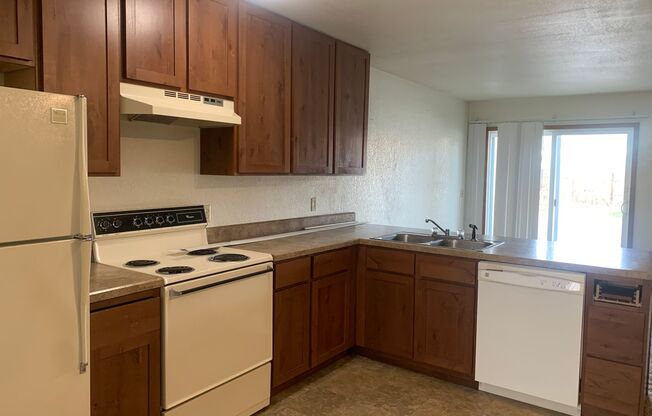 251-259 Westchester Sq S