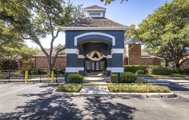 Sunset Canyon Apartments in San Antonio, TX