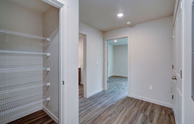 1 bed, 1 bath, $1,395, Unit 107