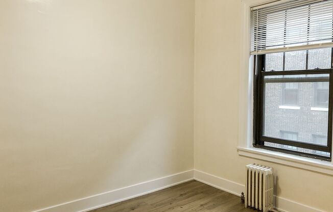 Studio, 1 bath, 500 sqft, $1,650, Unit 540-7I