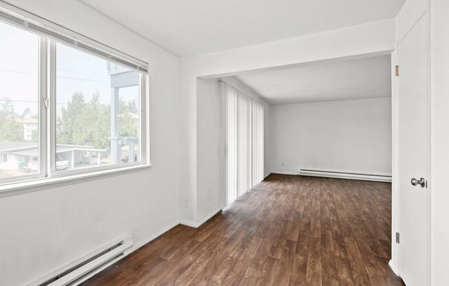 1 bed, 1 bath, 601 sqft, $1,395, Unit 112