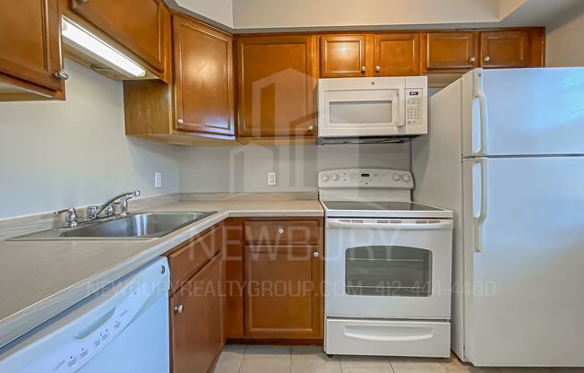 2 beds, 1 bath, 630 sqft, $1,005, Unit 104-08