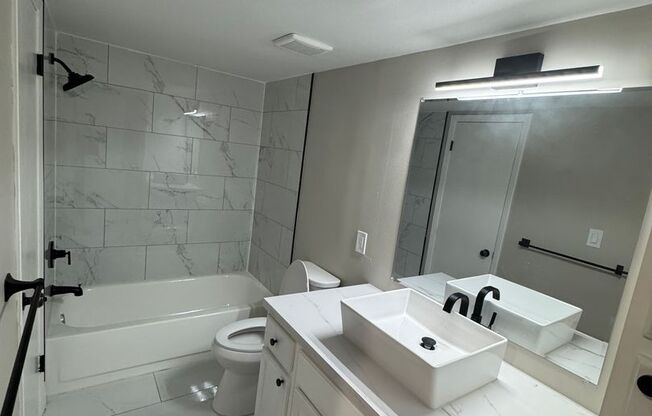 1 bed, 1 bath, 800 sqft, $1,575, Unit 7324-208