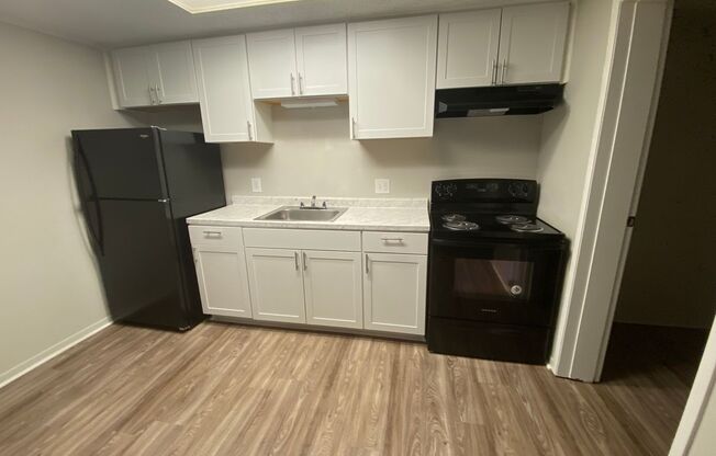 1 bed, 1 bath, 576 sqft, $1,149, Unit 0134