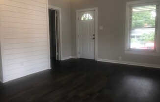 2 beds, 1 bath, $1,200