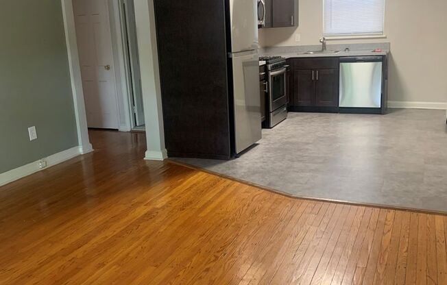 2 beds, 1 bath, 756 sqft, $2,225, Unit 266B