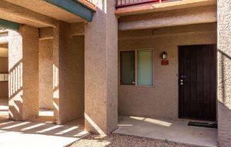 2 beds, 2 baths, $2,200, Unit Unt 114