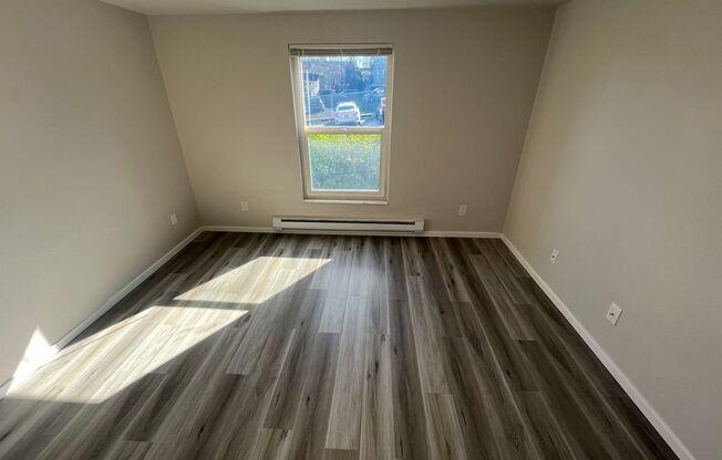 1 bed, 1 bath, 800 sqft, $1,745, Unit 2727 - 102