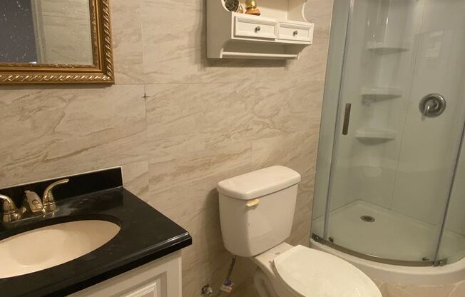 1382 1386 IVORY CT