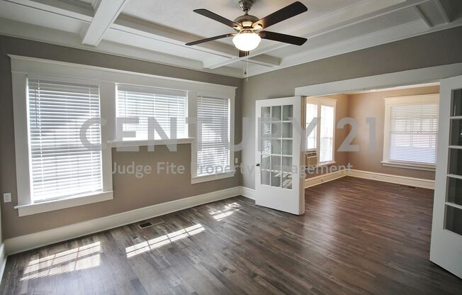 Updates Galore in This Vintage 2/1.5 in Cedar Hill For Rent!