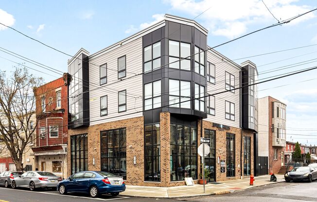2451 Frankford Ave
