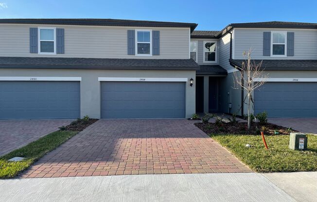 3 Bedroom, 2.5 Bath Town Home in Greens at Forest Lake!