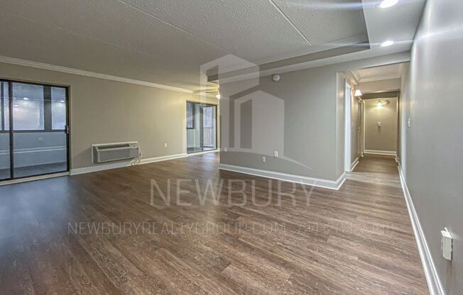 1 bed, 1 bath, 765 sqft, $1,250, Unit TH 904