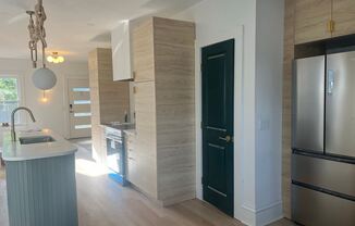 4 Alvin Place