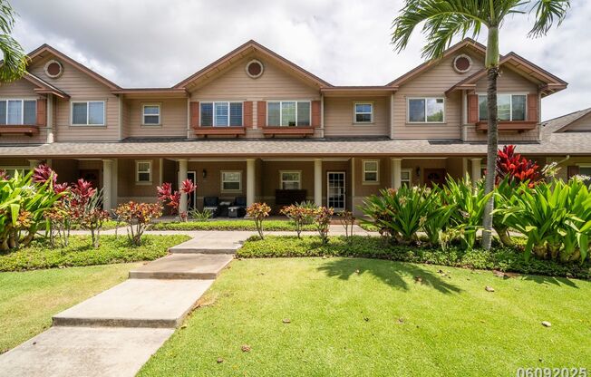 Fairways Edge, 3br/2.5ba w/yard (pets negotiable) (Ewa Beach)