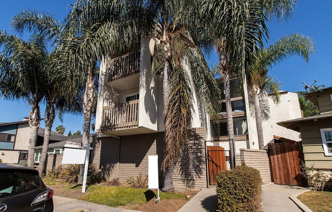 4775 E PACIFIC COAST