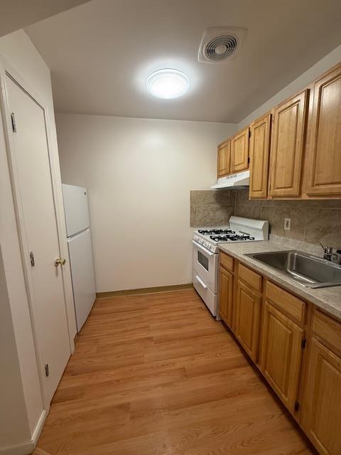 1 bed, 1 bath, 3,078 sqft, $2,000, Unit 2