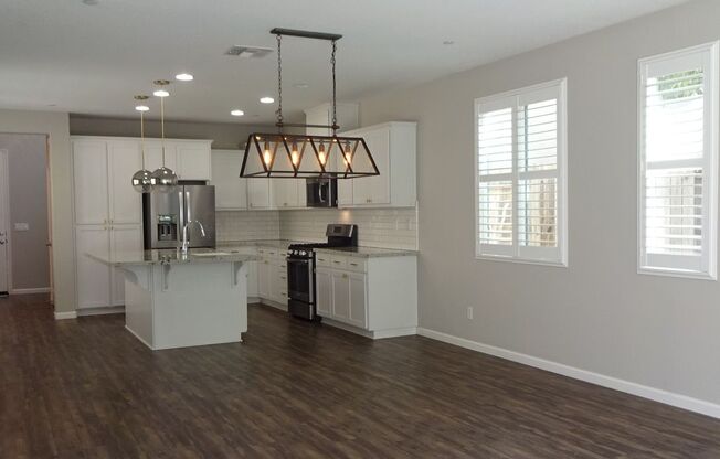 Beautiful 3-Bedroom, 2.5-Bathroom Home in Rocklin