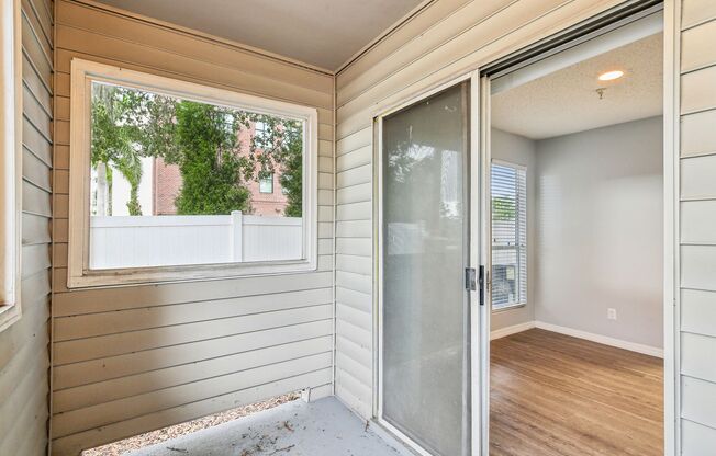 Studio, 1 bath, 450 sqft, $1,056, Unit 807