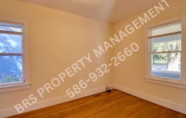 2 beds, 1 bath, $1,565