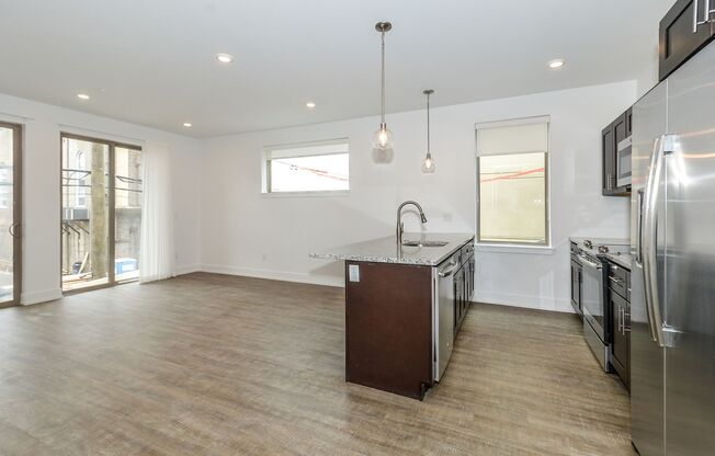 2 beds, 2 baths, 1,110 sqft, $2,200, Unit Unit 203