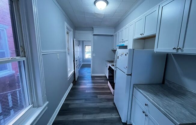 3 beds, 1 bath, $1,500