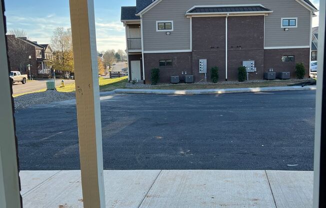 2 beds, 2 baths, 979 sqft, $1,130, Unit 914