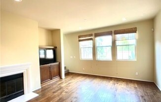 27 Cienega