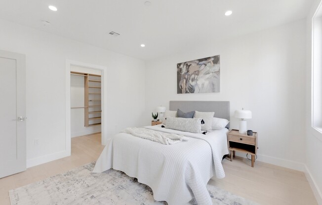 3 beds, 3.5 baths, 2,829 sqft, $7,500, Unit 3