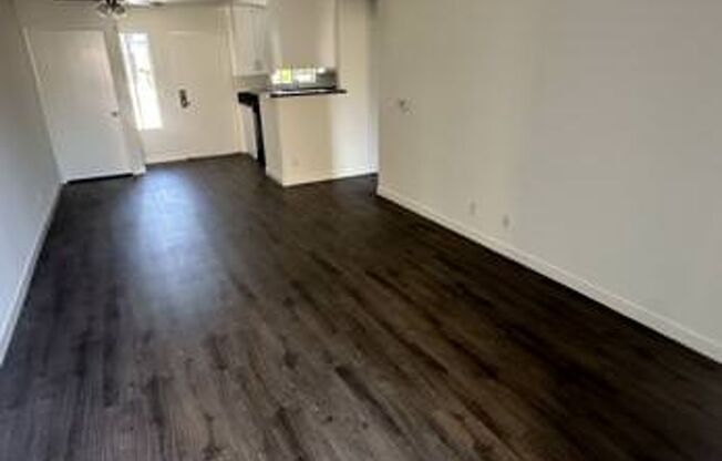 1 bed, 1 bath, $2,100, Unit 104