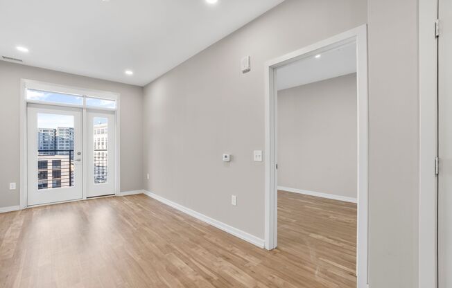 1 bed, 1 bath, 614 sqft, $2,120, Unit 618