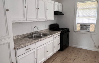8333 GARLAND
